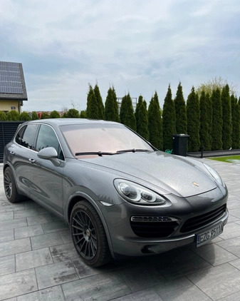 Porsche Cayenne cena 135000 przebieg: 115000, rok produkcji 2013 z Łęczyca małe 46